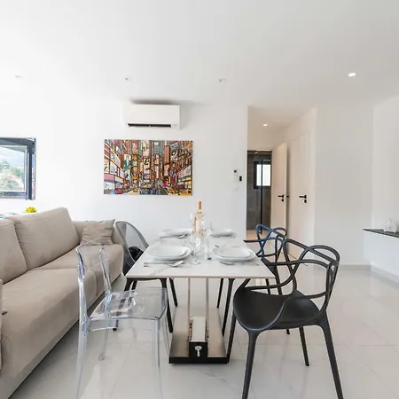 Apartament 1-br With Balcony Rue D'antibes *